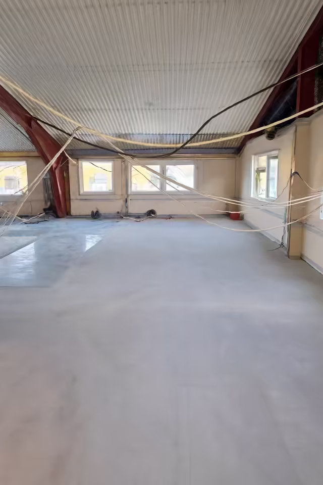 Rehabilitering av næringsbygg på Kløfta – konstruksjon og stålarbeid (10-10-2025)
